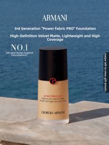 Giorgio Armani | Cover Long-Lasting Foundation