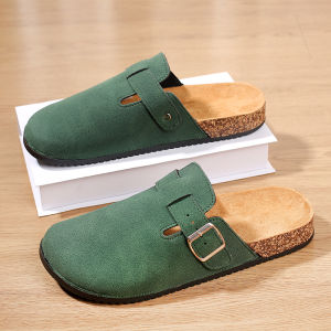 รองเท้าแตะหนังกลับบุรุษแบบสวม พื้นรองเท้าทำจากไม้ก๊อก รองเท้าแตะหนังนิ่มสำหรับผู้หญิง ปรับได้ด้วยหัวเข็มขัด รองเท้าแตะแบบสวมสบายๆ เหมาะสำหรับใส่ไปชายหาดหรือในบ้าน