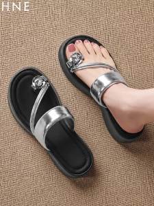 Daphne | Silver Toe Post Platform Sandals
