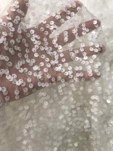 Vải kim sa lưới màu trắng đục co giãn mềm rũ(khổ 1m6)may đầm váyáo kiểu thiết kế thời trang