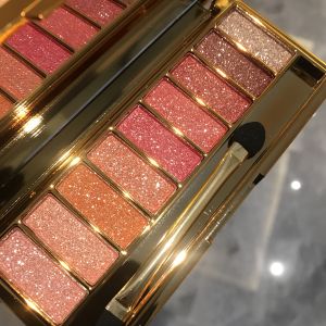 Natural Shiny Bear Eye Shadow Palette Orange Wine Red Brightening Long-lasting Waterproof Easy-to-apply Six-color Eye Makeup