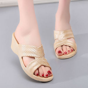 Casual Plastic Sandals Womens Summer Outdoor Slip-On Anti-Slip Floor Slippers High Heel Flat Sandals Comfortable Walking Shoes