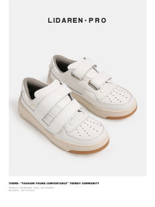 รองเท้าผ้าใบผู้หญิง Li Daren ทรงหัวมน ส้นสูงปานกลาง พื้นยาง วัสดุหนังแท้ พื้นรองเท้าหนา ทรงลำลอง ฤดูร้อน 2025