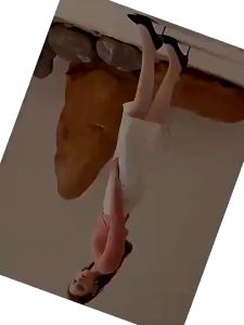 แผ่นกันกัด ไม่ติดส้นเท้า แผ่นฟองน้ํารองส้นเท้า กันรองเท้าหลวม แบบนิ่ม รองเท้ากัด กาวบุ หนา 0.5CM 1 แพค 2pc