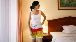 Celana Boxer: Pilihan Terbaik untuk Pria & Wanita