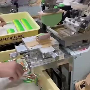 Penghantaran dari China [2025] Lubang Hitam bibi Umpan Cacing Lembut Udang Palsu untuk Rig Texas Memancing Drop Shot dengan Perisa Hanyir dan Garam Tambahan 1.8g2.2gNED Udang Lembut Terapung untuk Memancing Liar 3.8