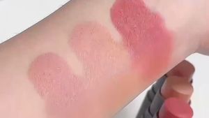 Blush Stick Double-Ended Expansion Color Facial Blush Stick Soft Matte Natural Blush Brightens The Face Waterproof Facial Contour Highlight Stick Moisturizing Long-Lasting Natural Waterproof Blush Stick Single-Color Cream Rouge Blush Stick Cosmetics Tool