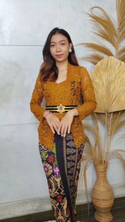 Baju Kebaya Brokat Setelan Kutubaru lily Samantha Thalita dan Rok