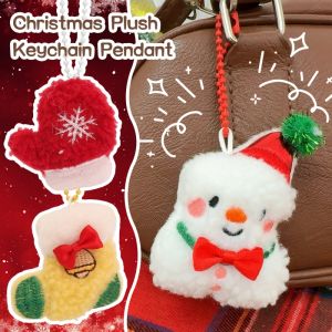 พวงกุญแจจี้ตุ๊กตายัดนุ่นซานต้ากวางผ้าพันคอหมวกตุ๊กตาหิมะอุปกรณ์การ์ตูนที่สร้างสรรค์ของตกแต่งคริสต์มาสแบบ DIY ขนาดเล็ก