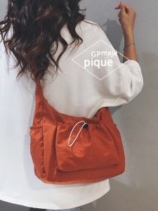 Japanese Style Large Capacity Canvas Tote Bag Womens Commuter Single Shoulder Casual Slant Cross Bag Leisure Handbag