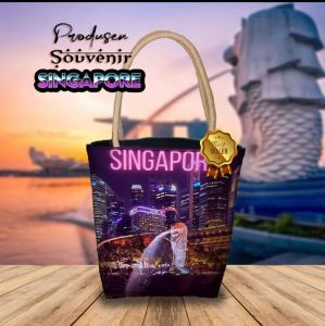 tas tote bag mini printing motif singapura resleting / tas souvenir / tas bahu / tas jinjing oleh oleh