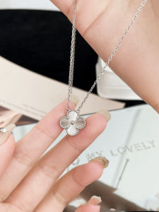 Elegant Pure Silver Necklace for Women Laser Cut Four Leaf Clover Lockbone Chain Birthdays Gift Fresh out Fashion Jewelry