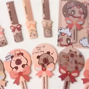(READY STOCK) Stitch Mirror Comb Set 2 in 1 Cute Kids Pocket Makeup梳子镜子套装史迪奇儿童便携化妆组合beg cermin sikat comel mudah dibawa