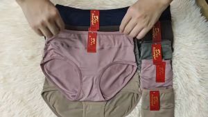 กางเกงชั้นในสตรี ผลิตในประเทศไทย กางเกงชั้นในสตรีเอวสูง 8820 ระบายอากาศและยืดหยุ่น ดูดซับความชื้น ให้คุณแห้งสบาย บรรจุ 10 แพ็ค 4 ขนาด