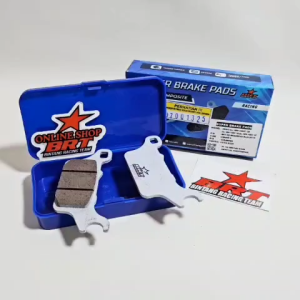 KAMPAS REM DEPAN CERAMIC BRT ALL NEW VARIO 125 150 160 GENIO BEAT DELUXE SCOOPY STYLISH BEAT STREET NEW Brake Pad Front BRT All New VARIO 125 VARIO 150 VARIO 160