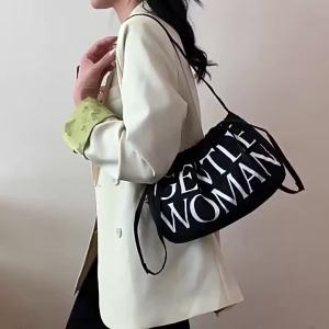 ＜1118＞ 2024 รุ่นใหม่ gentlewoman กระเป๋าเกี๊ยวขนฟูลงกระเป๋าสะพายแฟชั่นกระเป๋าถือกระเป๋าใส่ของ