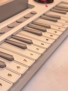 XINGE | Rainbow Mini Piano Gift For Girls