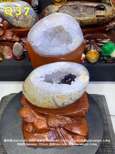 #50%促销 #半价优惠 #双十二#天然消磁盆💯天然白水晶玛瑙聚宝盆 洁白净体白水晶 全抛光打磨玛瑙外皮 透光玛瑙 黄绿色外皮✅ 🆓附送实木雕刻底座  整体高total height: 32cm 底座宽total width: 21cm x 23.5cm 总重total weight: 6.8kg 玛瑙宽diameter : 19.5cm 洞深hole: 6cm 净重raw weight: 4.6kg