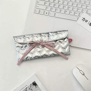 SG American Style Quilted Pencil Case Silver Flap Pouch with Zipper Bow Design Cute School Girl Stationery Bag for Teen Girls Students