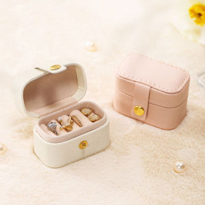 ​​New Korean Style Mini Jewelry Travel Case - PU Leather Portable Ring Organizer Box for Earrings Necklaces Girls Fashion Accessories (Compact & Cute)​