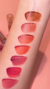 2P OH MY MATTE CLOUD 10เฉดสี 2.2ml.