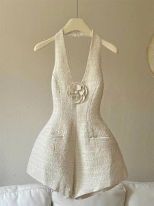 ชุดเดรสยาวปานกลางสไตล์ฝรั่งเศสสุดหรูหราพร้อมกระโปรงสั้นดีไซน์เก๋ไก๋สำหรับฤดูร้อน ผ้าโพลีเอสเตอร์ กระโปรงทรงเอ แขนกุด