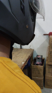 GANTUNGAN HELM Besi/Kayu 1/2/3 Susun Cantelan/Cantolan/Hook Helem Tembok gantung