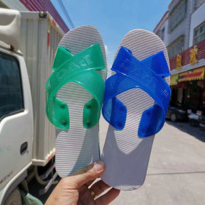 Vintage Style Mens Slip-On Sandals Soft Bottom Silent Indoor Outdoor Summer Beach Slippers Sponge Material Comfortable Cushioning