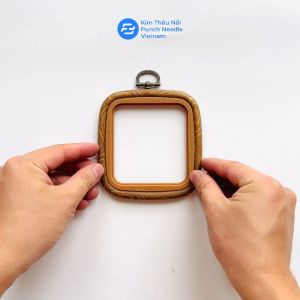 Khung thêu nhựa vẫn gỗ hình tròn nhiều kích thước - Kim Thêu Nổi sử dụng thêu tay thêu nổi trang trí decor