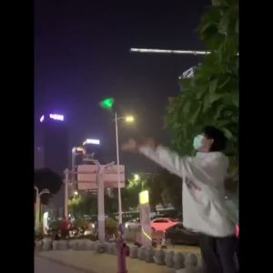 Luminous Bamboo Dragonfly Flying Toy With Flash For Children