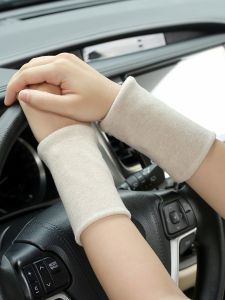 Thickened Four Seasons Heattech Wrist Guard Scar Covering Decoration Mens and Womens Sports Fitness Play Non Slip Short Sweat-Absorbing Towel