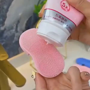Bàn Chải Mát Xa Mũi Silicon Mềm Giúp Tẩy Tế Bào Chết Và Làm Sạch Da