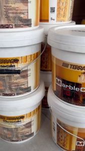 Sơn giả đá Terraco (5kg). Là một lớp phủ gốc Acrylic giống như đá cẩm thạch