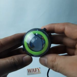 Lampu Tembak Motor Variasi Dengan Ringlight Hijau