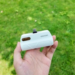 Essager PD20W 5000mAh Power Bank Type C+Lightning Wireless Charging Small Portable Digital Display For Mobile Phone iphone16 15 Samsung Huawei Xiaomi Fast Charge Digital Display Type C Lightning Twoport Power Bank