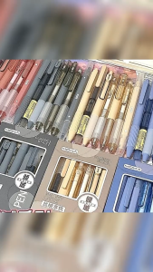 【Hàng tồn kho】Bút Gel 0.5mm  7/Hộp  Trong Suốt  Đầu Chữ Ký Học Sinh/Văn Phòng Khô 3s