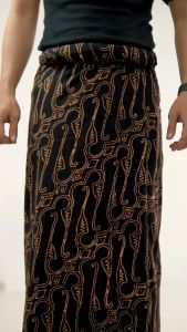 Sarung Batik Cap Otentik Bahan Rayon Goyor Premium Motif Parang Muslim Santri Pria Wanita Dewasa