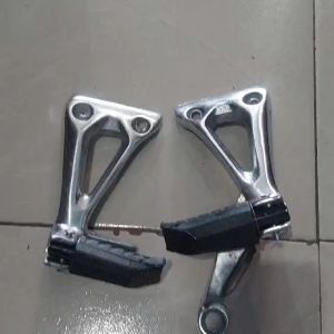 Footstep Postep Bostep Pijakan Kaki Belakang Honda Revo Lebih Tebal