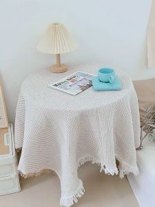 Media Multifunctional tablecloth ผ้าปูโต๊ะมี 4 ขนาด ผ้าปูโต๊ะอาหาร ผ้าปูโต๊ะอเนกประสงค์ สไตล์ฝรั่งเศส วัสดุโพลีเอสเตอร์แบบหนา ผ้าปูโต๊ะสีขาว ผ้าคลุมโต๊ะ ผ้าปูโต๊ะเรียน ตกแต่งบ้าน