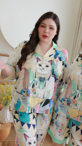 ชุดนอน Muslin Pajamas Silk Satin รุ่น Lunar Cat (W2170 V2170) | ชุดนอนชุดเที่ยวชุดนอนผู้หญิง
