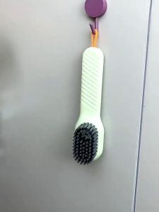LIVING HOME Sikat Dispenser Sepatu Sikat Dispenser Serbaguna Cleaning Brush with Liquid Dispenser Sikat Gagang Multifungsi Sikat Sepatu Lembut Dengan Lubang Detergen