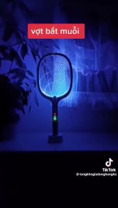 Vợt Muỗi Thông Minh Kiêm Đèn Bắt Muỗi Tự Động Đèn Bắt Muỗi Có Cổng Sạc USB Và Đế Tiện Dụng