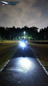 Smiling shark QXD429 LED Bicycle Light Super Bright Night Light 3Mode Type-c Rechargeable Bicycle Headlight Lightweight convenient Waterproof An outdoor night ride