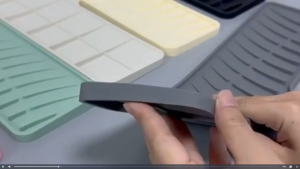 แผ่นระบายน้ำ 60cm ซิลิโคนอ่างล้างจาน สามารถใช้ในห้องครัวอ่างล้างหน้าห้องน้ำ แผ่นซิลิโคน หลายขนาด ป้องกันการสาด