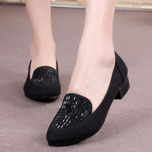 Beijing Ladies Fashionable Medium Heel Black Work Shoes Comfortable Cloth Shoes Easy to Wear Elegant Sharp Pointed Toe Daily Wear