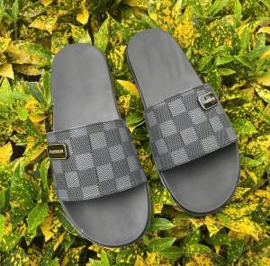 dép da nam nhiều màu kiểu dáng trẻ trung lê nam quai khâu xuyên đế in họa tiết 3D.hàng chất lượng bảo hành 6 tháng