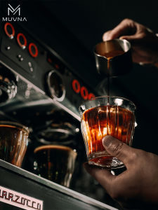 แก้วกาแฟมีคราบ MUVNA อิตาลี แก้วกาแฟสไตล์ย้อนยุค สไตล์อิตาลี แก้วกาแฟรูปทรงเรียบง่าย แก้วกาแฟรูป White Latte แก้วกาแฟรูป Dirty Latte