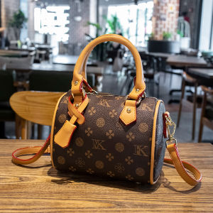 Trendy Mini Womens Bag Large Capacity Leather Boston Pillow Shaped Shoulder Crossbody Bag Fashionable Autumn Winter Handbag