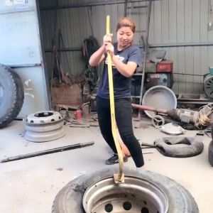 YYMall.PERFECT เหล็กถอดยางเรเดียน งัดยางเรเดียน ชะแลง ชะแลงงัดยางเรเดียน GLP-003 เหล็กงัดยาง ยางไม่ใช้ยางใน ถอดยาง 11R ถอดยาง 295 เหล็กตือโป๊ยก่าย ถูก