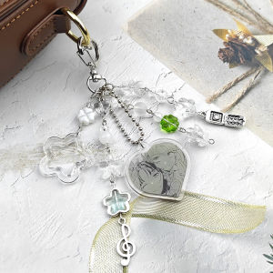 Handmade Y2K Anime The Guy She Was Interested In Wasnt A Guy At All/Green Yuri Keychains Jewelry Charm Gift